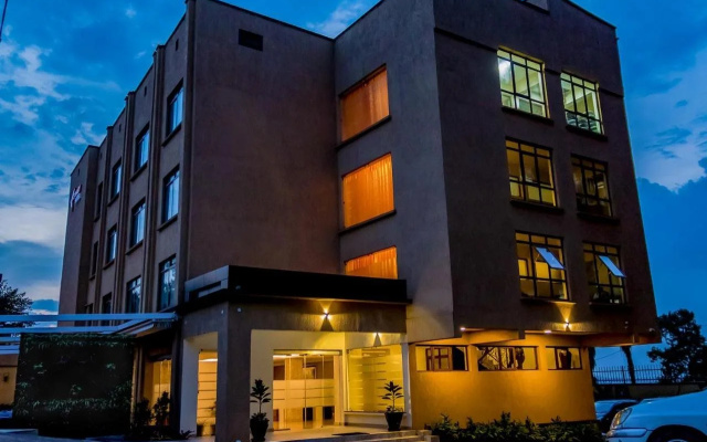Canary Hotel