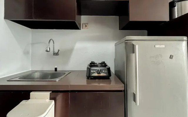 Homey Studio At Sahid Metropolitan Apartment