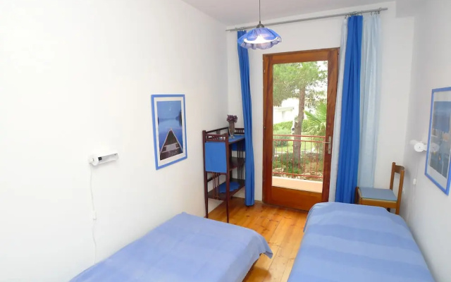 Apartment for six Persons With Three Bedrooms and Internet