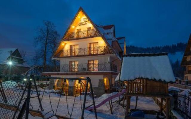 Отель Ow Willa Piotr Zakopane Закопане вид на фасад