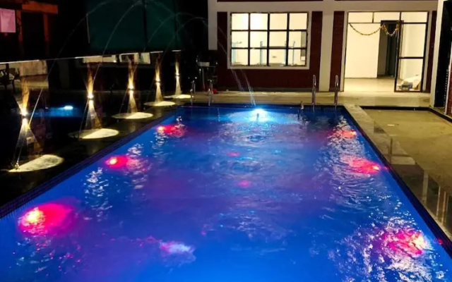 Relax Beach Resort