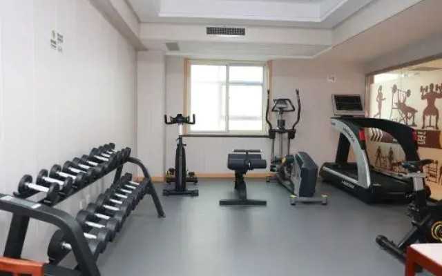 Xinfeng Hotel