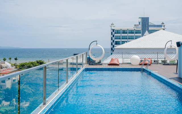 Ht9 Hotel