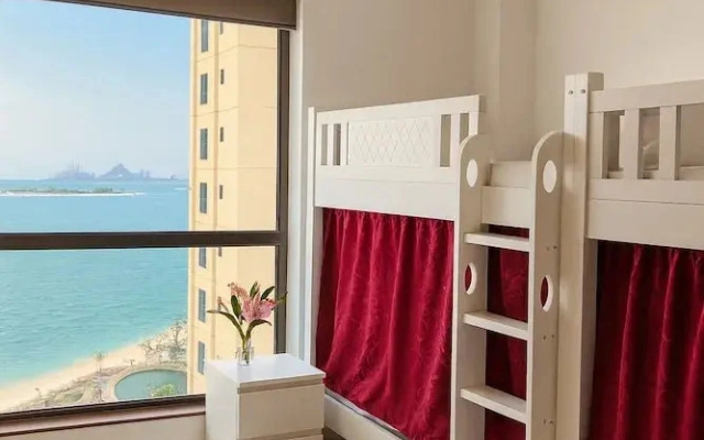 Dubai Eye View Stay