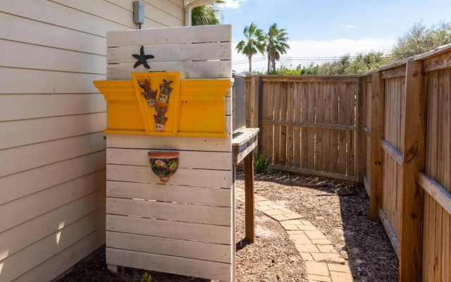 Coastal Cotter Getaway