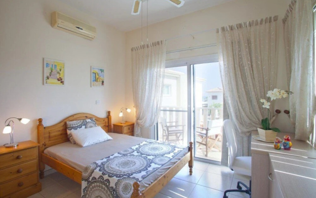 Cyprus Villa Near the Beach, Sotira Villa 1001