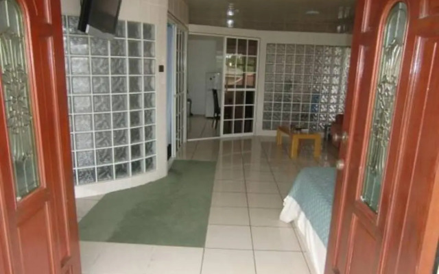 Maya Apartments