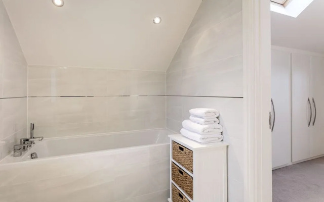 The Penthouse @ Carus Green