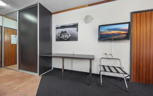 Belconnen Hotel & Serviced Apartments