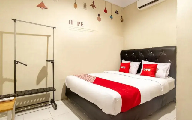 OYO 2076 Oxy Art Boarding House