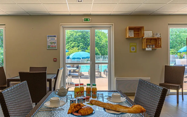 Vannes Apartment With Balcony for 4