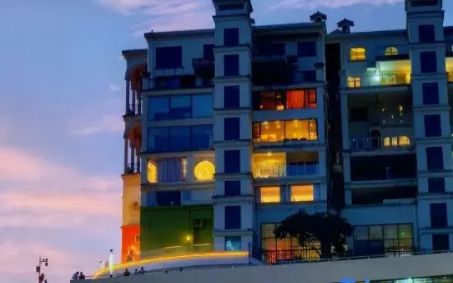 Akana La Orange Sea Sunset Boutique Hotel