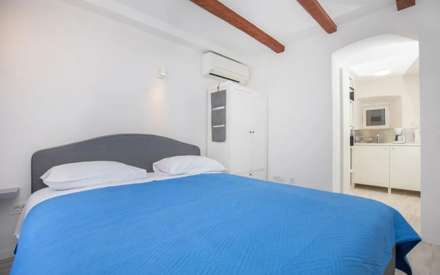 Apartment Bell