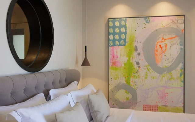 Aernia Suites & Art