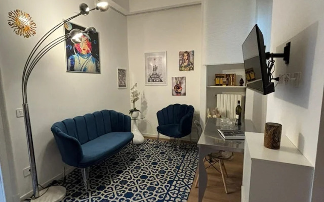 Venini - Cozy 2 Bdroom Apartment in Loreto Area