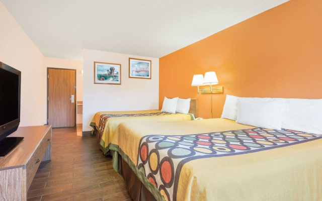 Motel 6 Deming, NM