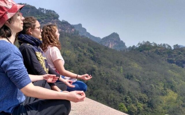 Wuyishan Gufeng Luke Youth Hostel