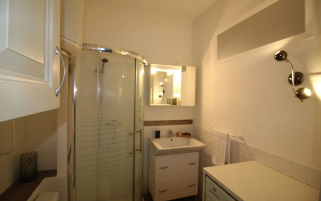 Nice Booking - L'Emeraude Balcon Vue Mer