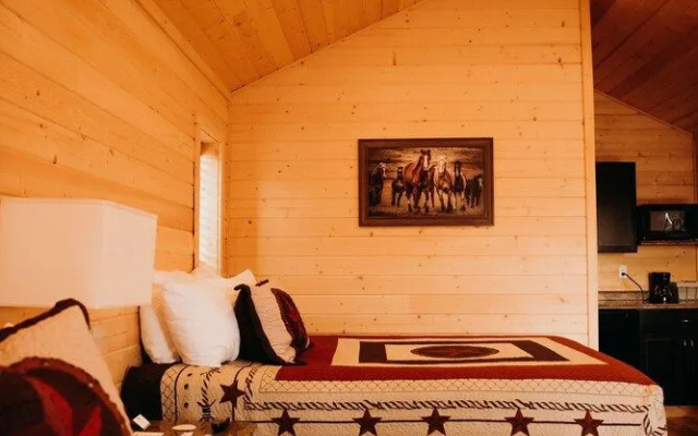 Dukes Slickrock Campground & RV Park