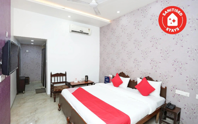 OYO 7128 Hotel Rama