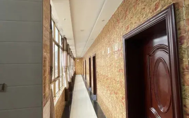 Luqu Zangbala Hotel