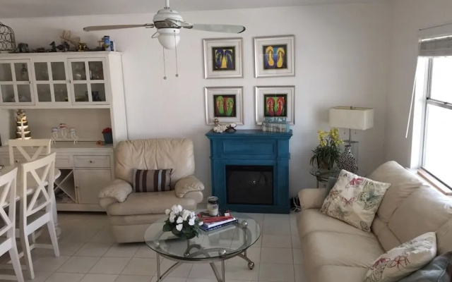 Gulf 4 Bedroom House by Fountain Vista