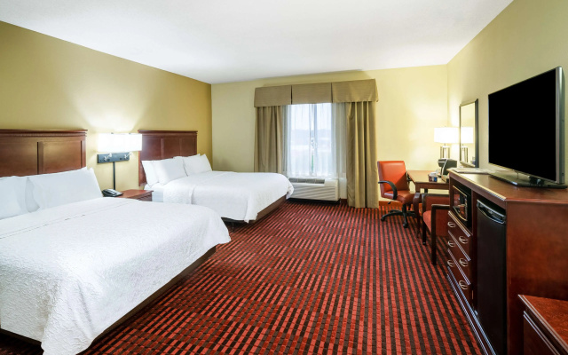 Hampton Inn Covington, GA