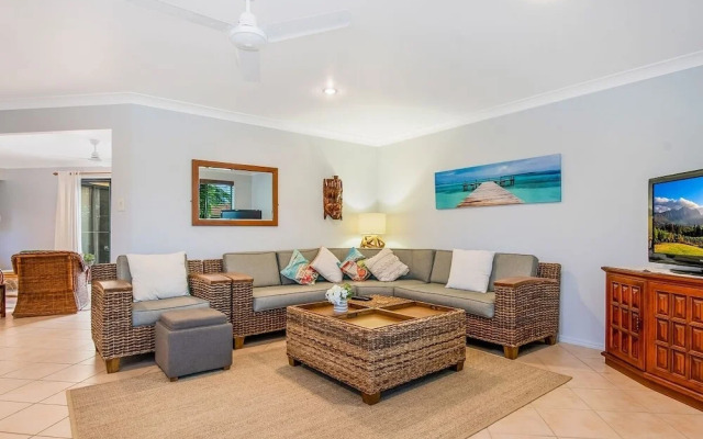 Tekani - Lennox Head