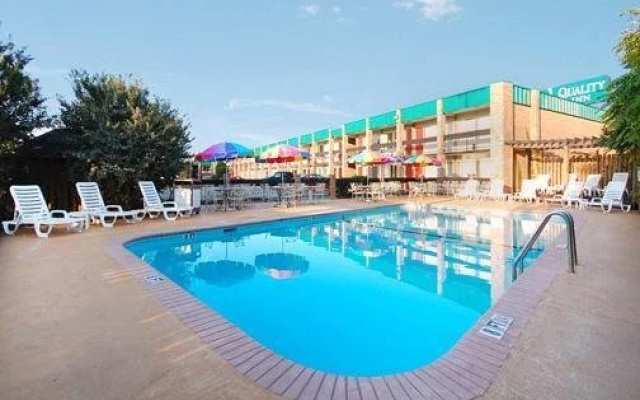 Quality Inn Executive Center - Greenville