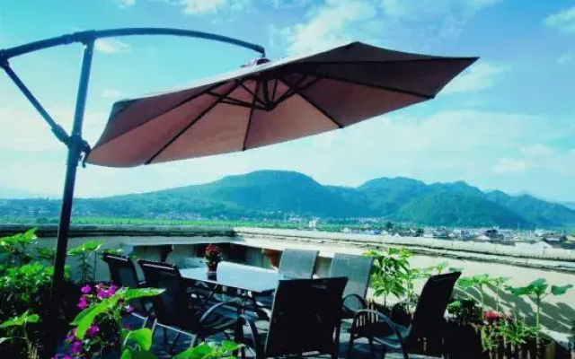 Gezi Inn