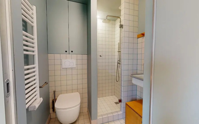 Joivy 10 Douai 1BR Velux