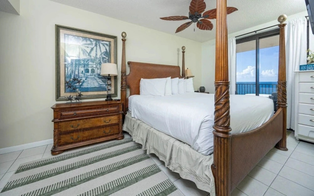 Phoenix X 1216 2 Bedroom Condo