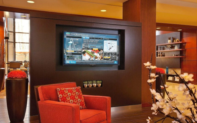 Courtyard by Marriott Seattle Sea-Tac Area