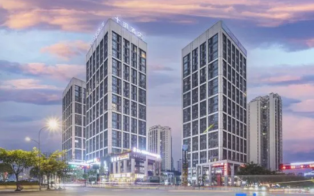 Shiyue Hotel (Original Works of Yibin West District)