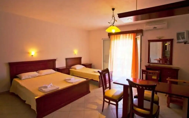 Argassi Apartments
