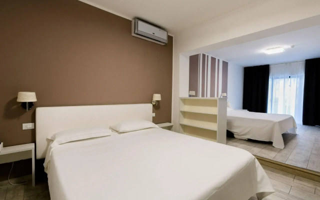 Hotel Saviola