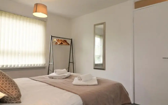 Troon House - East Kilbride