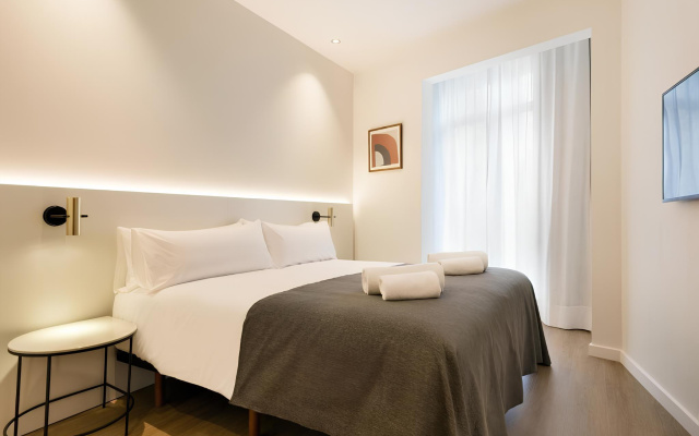 Splendom Suites