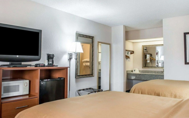 Quality Inn Marianna South