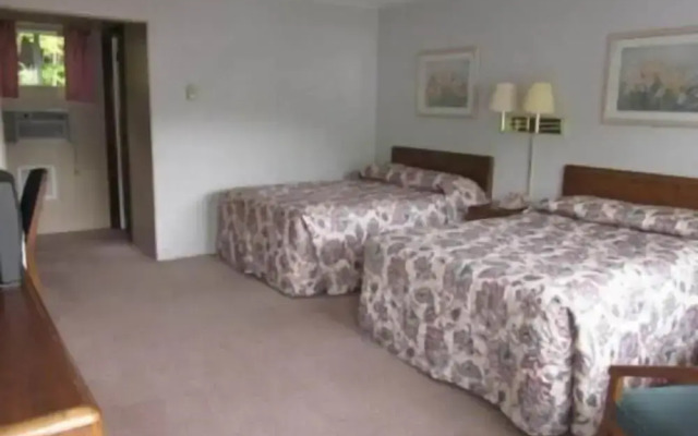 Crest Motel