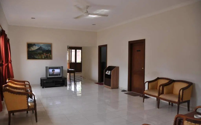 Pandanaran Guest House