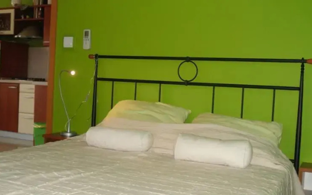 Green House Apartment