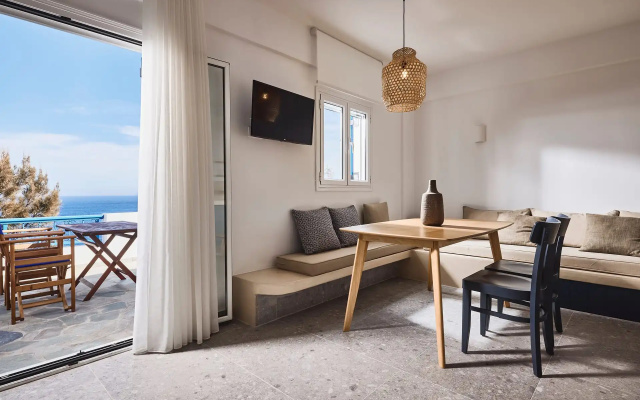 Tramontana Suites