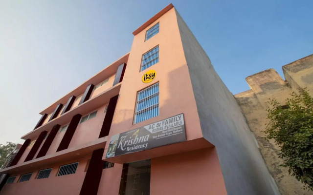 Itsy Hotels Krishna Residency, Govardhan Chauraha