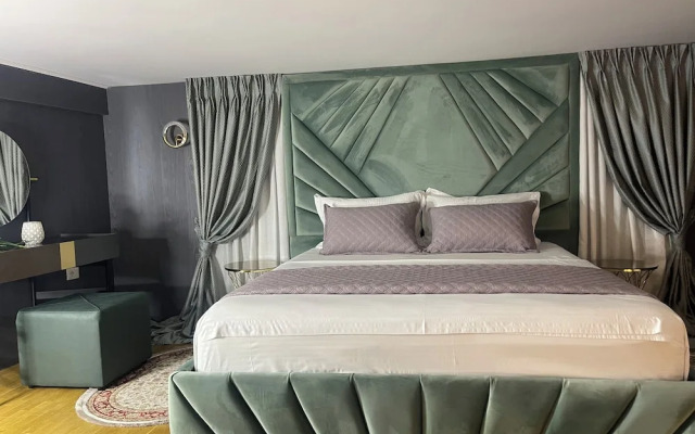 City Center Hotel