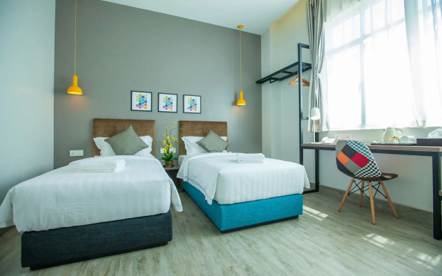 Bzz Hotel