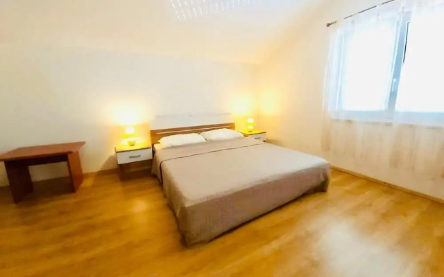 Classic Attic Apartment