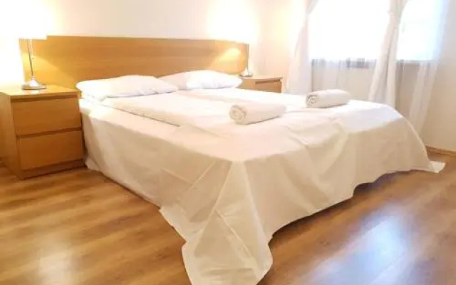 Mikolajska Apartments