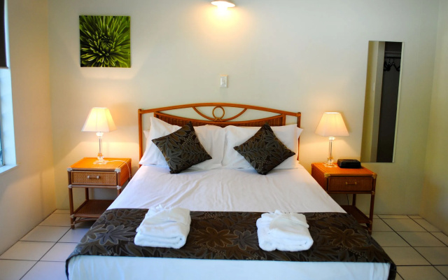 Seascape Holiday at the Queenslander