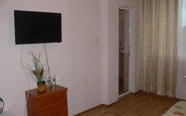 Veliana Guest House